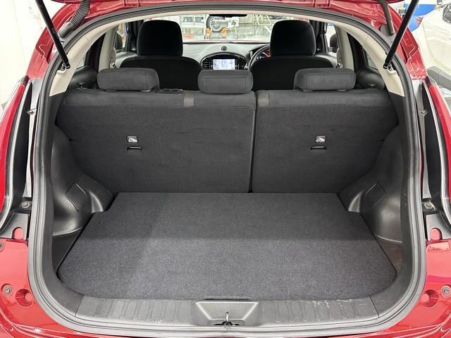 ジューク 15RX Vセレクション 運転支援機能 フルセグTV ドライブレコーダ ETC 純正SDナビ バックモニター 純正アルミ Bluetooth スマートキー ETC 1年間走行無制限保証 オートエアコン パノラミックビューモニタ(20枚目)