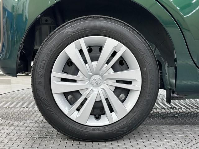 �z�C�[���L���b�v�t�ł��B�@�z�C�[���̏�ɃJ�o�[��t���Ă��܂��B�@�f�U�C���̎����l�����Ă��܂����A��͂̂��Ƃ��l�����Ă����ł���B