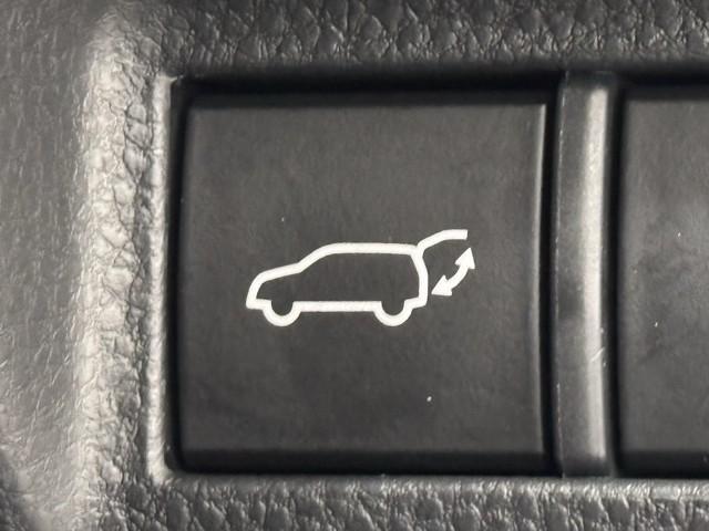 ハリアーハイブリッド Ｚ　レザーパッケージ　トヨタ認定中古車　衝突被害軽減ブレーキ　本革エアシート　パワーバックドア　２．０ＥＴＣ　ドライブレコーダ　アイドリングストップ　メモリナビ　バックモニター　Ｂｌｕｅｔｏｏｔｈオーディオ　ＵＳＢ接続（20枚目）