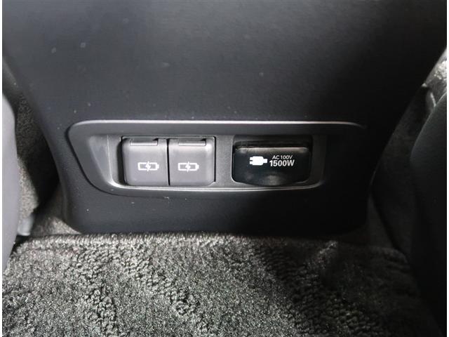 カローラツーリング ハイブリッド　ダブルバイビー　社用車　１０．５型ディスプレイオーディオ　バックカメラ　シートヒーター　ブラインドスポットモニター　レーダークルーズコントロール　クリアランスソナー　衝突被害軽減　オートハイビーム　ＥＴＣ２．０（13枚目）