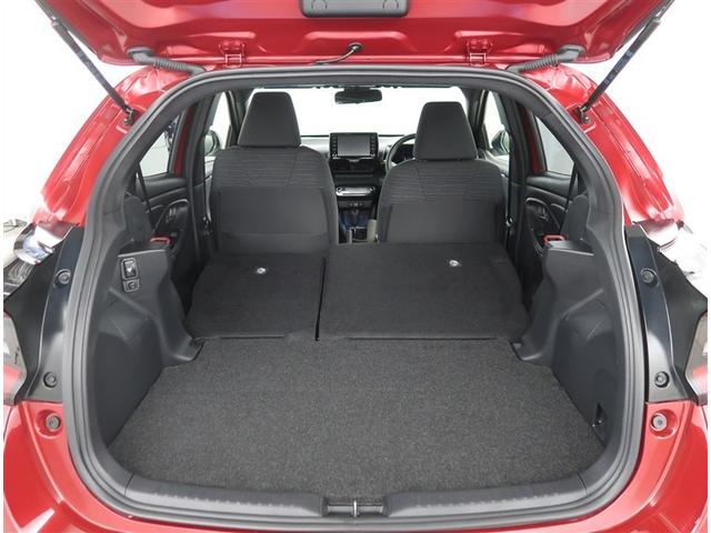 ヤリス ハイブリッドZ 純正8型ディスプレイオーディオ 衝突被害軽減システム レーダークルーズ コーナーセンサー スマートキー ETC 車線逸脱警報 オートエアコン Bluetooth(16枚目)