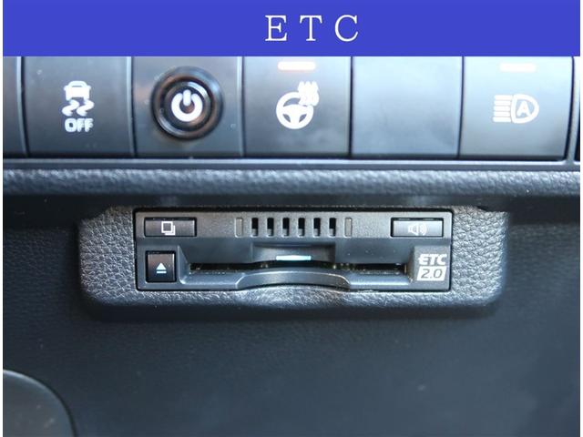 カローラツーリング ハイブリッド　Ｓ　衝突被害軽減装置　ＤＡ＋ＴＣ　ＣＤ　ＤＶＤ　フルセグ　メディアプレイヤー接続　ＵＳＢ　Ｂｌｕｅｔｏｏｔｈ　１５００Ｗ　シートヒーター　純正アルミ　ＬＥＤヘッドライト　ＥＴＣ２．０　バックカメラ（8枚目）