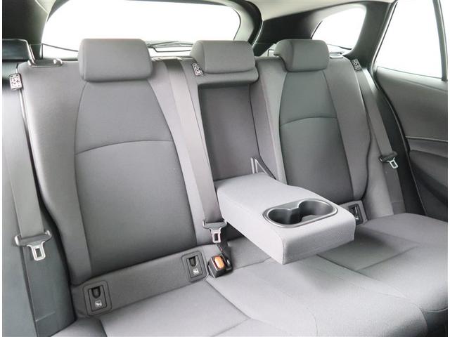 カローラツーリング ハイブリッド　Ｓ　衝突被害軽減装置　ＤＡ＋ＴＣ　ＣＤ　ＤＶＤ　フルセグ　メディアプレイヤー接続　ＵＳＢ　Ｂｌｕｅｔｏｏｔｈ　１５００Ｗ　シートヒーター　純正アルミ　ＬＥＤヘッドライト　ＥＴＣ２．０　バックカメラ（16枚目）