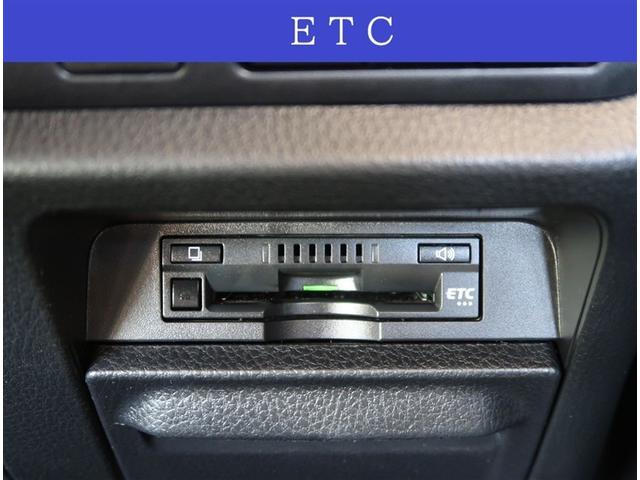 ヴォクシー ＺＳ　煌ＩＩＩ　純正９型ナビ　後席モニター　バックカメラ　衝突被害軽減　コーナーセンサー　スマートキー　ＬＥＤヘッドライト　ＥＴＣ　クルーズコントロール　オートハイビーム（9枚目）