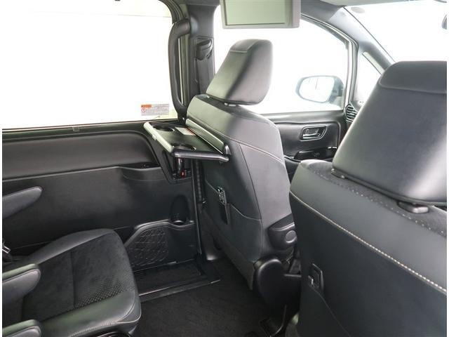 ヴォクシー ＺＳ　煌ＩＩＩ　純正９型ナビ　後席モニター　バックカメラ　衝突被害軽減　コーナーセンサー　スマートキー　ＬＥＤヘッドライト　ＥＴＣ　クルーズコントロール　オートハイビーム（18枚目）