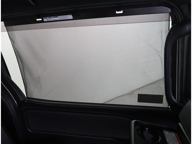 ヴォクシー ＺＳ　煌ＩＩＩ　純正９型ナビ　後席モニター　バックカメラ　衝突被害軽減　コーナーセンサー　スマートキー　ＬＥＤヘッドライト　ＥＴＣ　クルーズコントロール　オートハイビーム（19枚目）