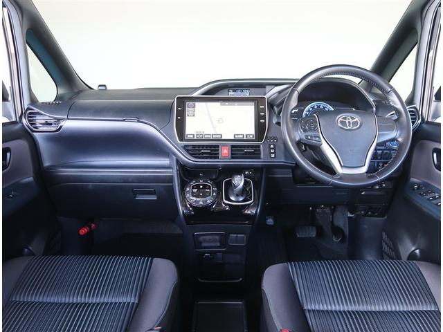 ヴォクシー ハイブリッドＺＳ　煌ＩＩ　純正１０型ナビ　１２型後席モニター　両側電動スライドドア　バックカメラ　スマートキー　ＬＥＤヘッドライト　ＥＴＣ２．０　純正１６インチアルミホイール　車線逸脱警報　オートライト　ＣＤ／ＤＶＤ再生（2枚目）