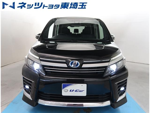 ヴォクシー ハイブリッドＺＳ　煌ＩＩ　純正１０型ナビ　１２型後席モニター　両側電動スライドドア　バックカメラ　スマートキー　ＬＥＤヘッドライト　ＥＴＣ２．０　純正１６インチアルミホイール　車線逸脱警報　オートライト　ＣＤ／ＤＶＤ再生（5枚目）