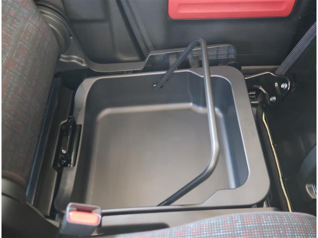 スペーシア ハイブリッドＧ　ＣＤチューナー　衝突被害軽減システム　コーナーセンサー　スマートキー　オートライト　オートエアコン　ベンチシート（12枚目）