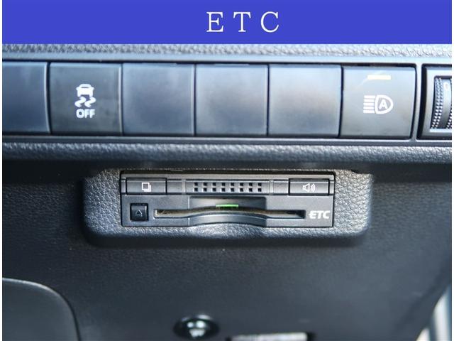 カローラスポーツ ハイブリッドＧ　スタイルパッケージ　純正７型ディスプレイオーディオ　バックカメラ　衝突被害軽減　レーダークルーズ　ブラインドスポットモニター　コーナーセンサー　スマートキー　ＬＥＤヘッドライト　ＥＴＣ　純正１６インチアルミホイール（8枚目）