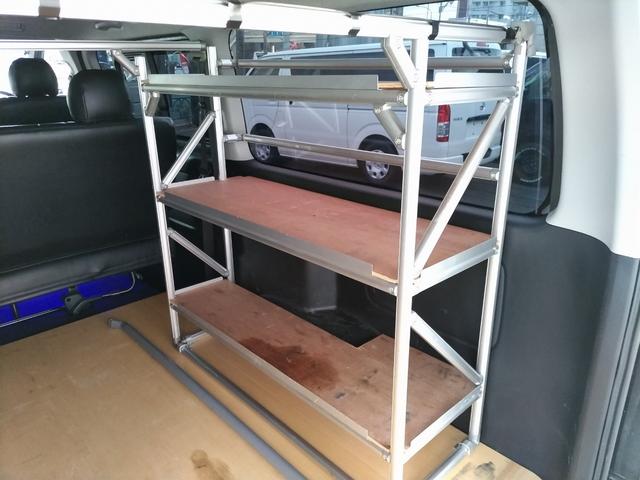 ハイエースバン ロングスーパーGL ダークプライム ETC バックカメラ ナビ TV 両側スライドドア オートライト スマートキー 電動格納ミラー 後席モニター アルミホイール Bluetooth エアコン(64枚目)