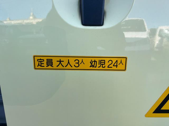 日産 ＮＶ３５０キャラバンマイクロバス