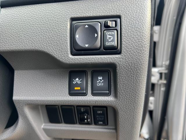 NV350キャラバンバン 車椅子移動車 車椅子4台積み 車検整備付き 保証付き(24枚目)