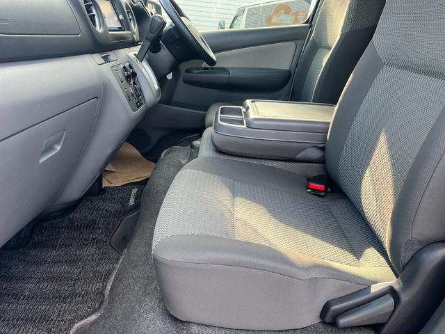 NV350キャラバンバン 車椅子移動車 車椅子4台積み 車検整備付き 保証付き(29枚目)