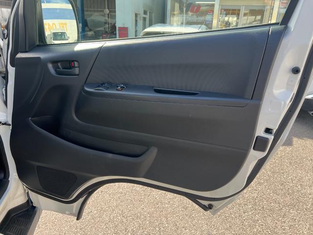 ハイエースバン ロングＤＸ　パワーリフト付き　３人乗り　保証付　車検整備付き（14枚目）