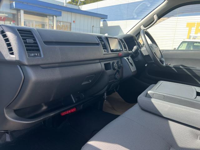 ハイエースバン ロングＤＸ　パワーリフト付き　３人乗り　保証付　車検整備付き（15枚目）