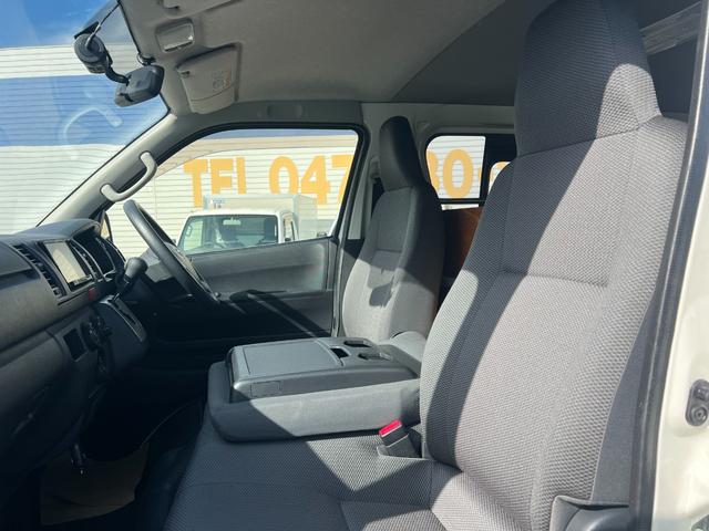 ハイエースバン ロングＤＸ　パワーリフト付き　３人乗り　保証付　車検整備付き（16枚目）