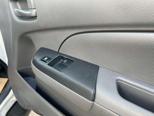 NV350キャラバンバン スーパーロングDX コンプレッサー搭載 工具箱付き 出張整備に 車検整備付き 保証付き(25枚目)