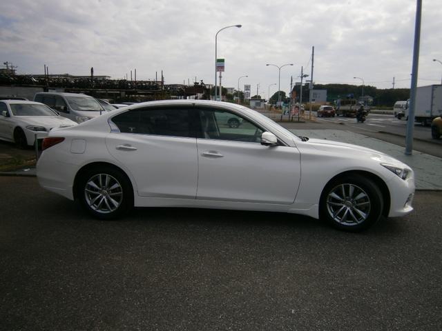 スカイライン ２００ＧＴ－ｔタイプＰ　クールエクスクルーシブ（4枚目）