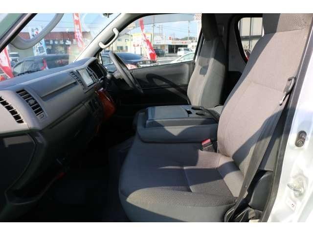 ハイエースバン ロングDX ディーゼルターボ 1オーナー 記録簿 純正SDナビ地デジBカメラ(8枚目)