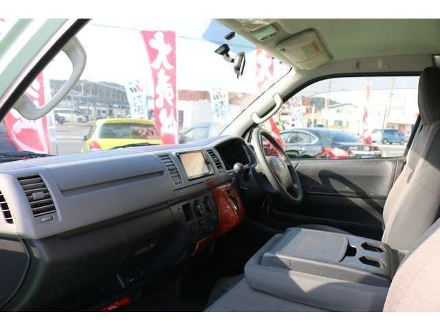 ハイエースバン ロングDX ディーゼルターボ 1オーナー 記録簿 純正SDナビ地デジBカメラ(9枚目)