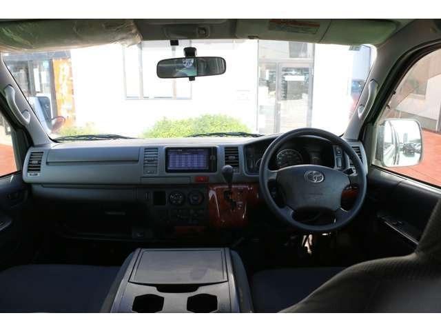 ハイエースバン ロングDX ディーゼルターボ 1オーナー 記録簿 純正SDナビ地デジBカメラ(18枚目)