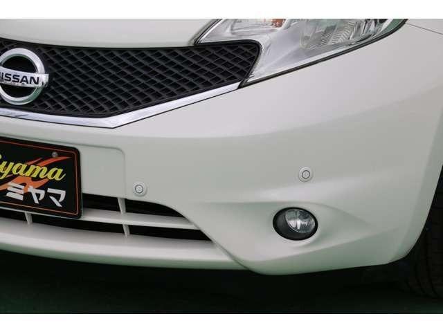 ノート X ブランナチュール インテリア 禁煙車 踏み間違い防止装置 衝突軽減ブレーキ 全方位カメラ付きSDナビ地デジ 純正ドラレコ 車線逸脱警報装置 スマートキー スペアキーあり(7枚目)