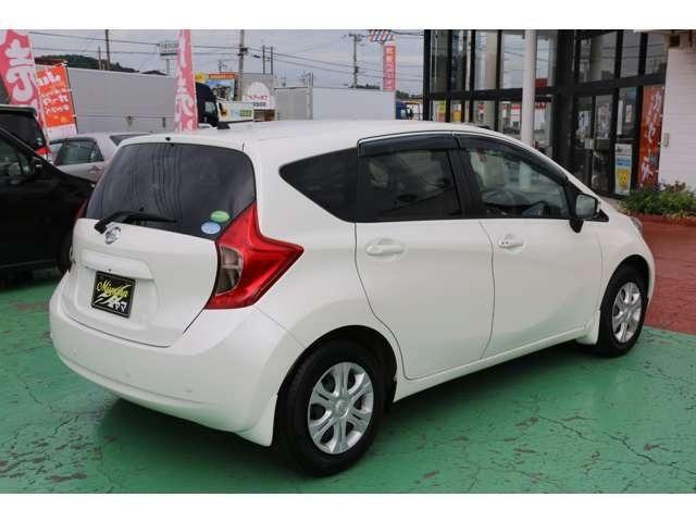 ノート X ブランナチュール インテリア 禁煙車 踏み間違い防止装置 衝突軽減ブレーキ 全方位カメラ付きSDナビ地デジ 純正ドラレコ 車線逸脱警報装置 スマートキー スペアキーあり(14枚目)