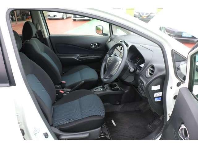 ノート X ブランナチュール インテリア 禁煙車 踏み間違い防止装置 衝突軽減ブレーキ 全方位カメラ付きSDナビ地デジ 純正ドラレコ 車線逸脱警報装置 スマートキー スペアキーあり(18枚目)