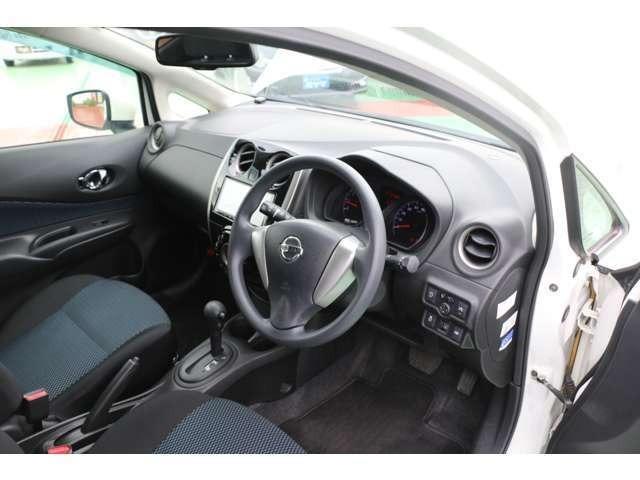 ノート X ブランナチュール インテリア 禁煙車 踏み間違い防止装置 衝突軽減ブレーキ 全方位カメラ付きSDナビ地デジ 純正ドラレコ 車線逸脱警報装置 スマートキー スペアキーあり(20枚目)