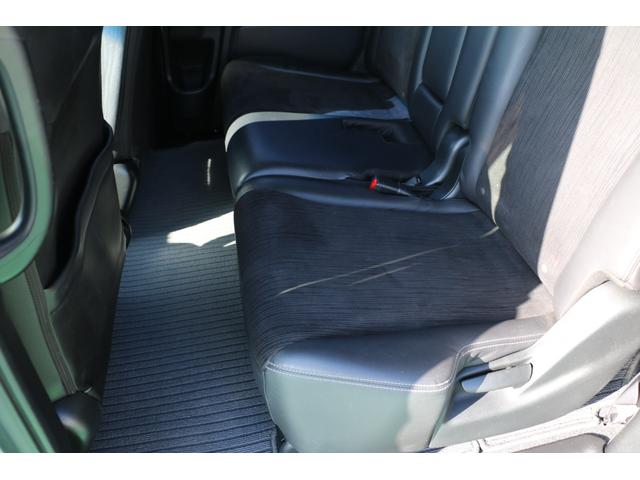 フリードハイブリッド ジャストセレクション　禁煙車　アルパイン製フリップダウンモニター　純正ＳＤナビ地デジＢカメラ　スマートキー　純正エアロ　ＡＣ１００Ｖ電源（28枚目）