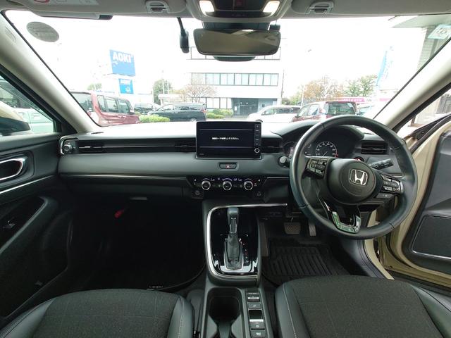 ヴェゼル e:HEV Z LDA 衝突回避支援ブレーキ機能 スマキ Pトランク フルオートエアコン オートLED エアバッグ 両席エアバック パワーウィンドウ LEDランプ ソナー クルーズC キーレスエントリー シートヒータ(10枚目)