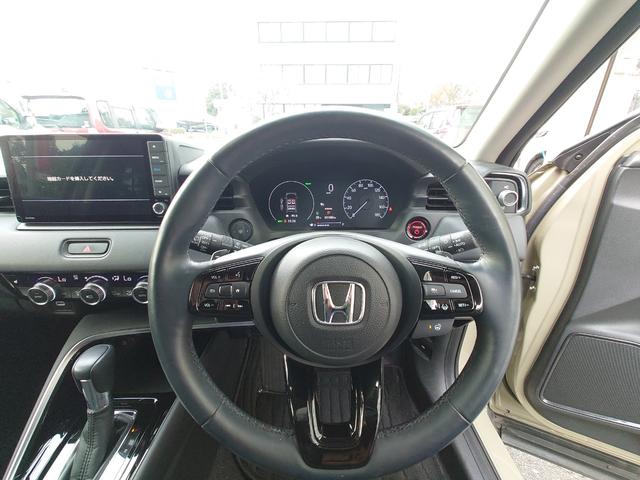 ヴェゼル e:HEV Z LDA 衝突回避支援ブレーキ機能 スマキ Pトランク フルオートエアコン オートLED エアバッグ 両席エアバック パワーウィンドウ LEDランプ ソナー クルーズC キーレスエントリー シートヒータ(11枚目)