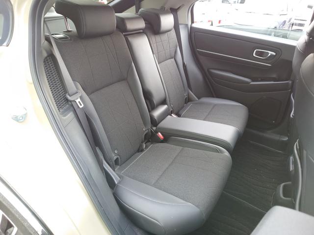 ヴェゼル e:HEV Z LDA 衝突回避支援ブレーキ機能 スマキ Pトランク フルオートエアコン オートLED エアバッグ 両席エアバック パワーウィンドウ LEDランプ ソナー クルーズC キーレスエントリー シートヒータ(25枚目)