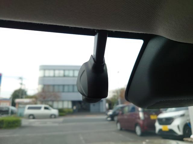 ヴェゼル e:HEV Z LDA 衝突回避支援ブレーキ機能 スマキ Pトランク フルオートエアコン オートLED エアバッグ 両席エアバック パワーウィンドウ LEDランプ ソナー クルーズC キーレスエントリー シートヒータ(37枚目)