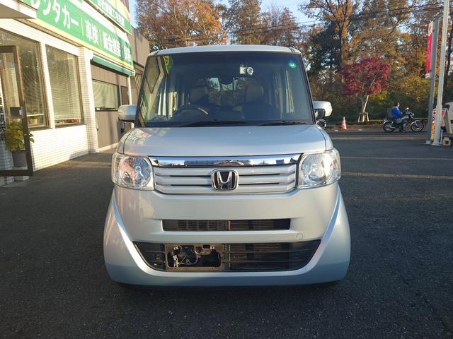 Ｎ－ＢＯＸ Ｇ　スマキ－　ＡＵＴＯエアコン　イモビライザー　フロントベンチシート　ＷエアＢ　エアＢ　キーフリーシステム　衝突安全ボディ　ＰＷ　横滑防止　ＡＢＳ　パワーステアリング　アイドリングストップ車（9枚目）