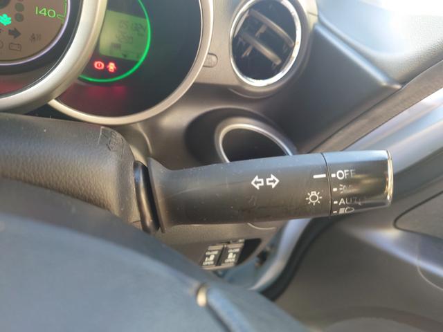 Ｎ－ＢＯＸ Ｇ　スマキ－　ＡＵＴＯエアコン　イモビライザー　フロントベンチシート　ＷエアＢ　エアＢ　キーフリーシステム　衝突安全ボディ　ＰＷ　横滑防止　ＡＢＳ　パワーステアリング　アイドリングストップ車（12枚目）