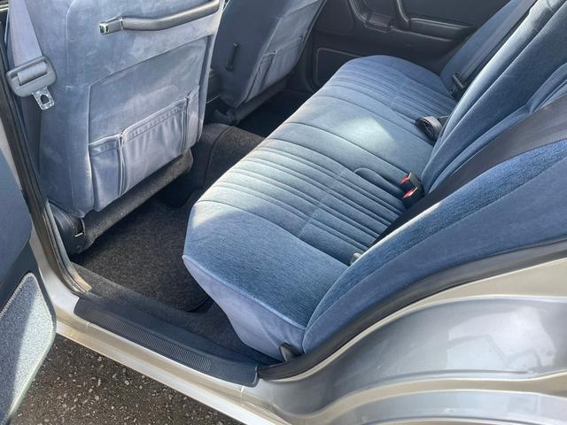 クラウン スーパーサルーンエクストラ 丸目ライト 前後メッキバンパー 新品ローダウンサス 新品ラリーホイール 新品ホワイトリボンタイヤ 色替え全塗装 保証付(35枚目)