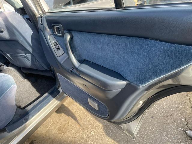 クラウン スーパーサルーンエクストラ 丸目ライト 前後メッキバンパー 新品ローダウンサス 新品ラリーホイール 新品ホワイトリボンタイヤ 色替え全塗装 保証付(36枚目)