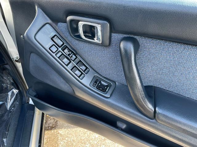 クラウンステーションワゴン スーパーデラックス メッキバンパー仕様 バンゲート グラントステアリング フェンダーミラー 7人乗りサードシート付 ETC 保証付(36枚目)