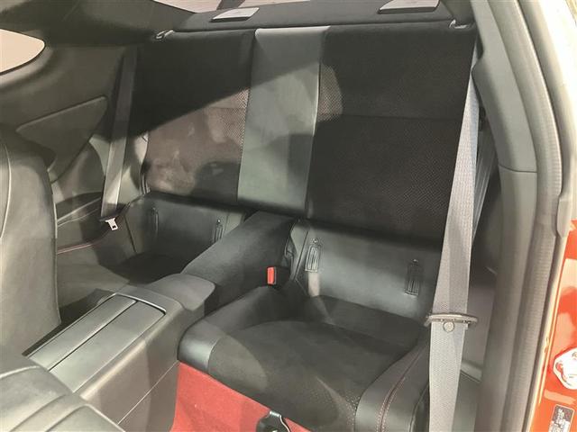 ＧＲ８６ ＲＺ　リアカメラ　セキュリティ　ハーフレザーシート　ＬＥＤライト　スマートキー　横滑り　パワーウィンドウ　カーテンエアバッグ　ナビテレビ　オートエアコン　アルミ　ＡＢＳ　パワーステアリング　キーフリ　ＥＴＣ（23枚目）