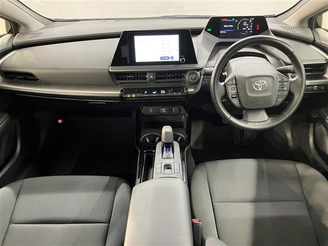 プリウス Ｕ　５人乗り　４００００キロ　ディスプレイオーディオ　＆フルセグＴＶ　Ｂｌｕｅｔｏｏｔｈ　１５００Ｗ給電　　スマートキー　ＬＥＤヘッドライト　ＥＴＣ　　衝突軽減ブレーキ　踏み間違い防止措置　定期点検記録簿（5枚目）