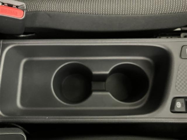ヤリスクロス ハイブリッドＧ　５人乗り　２００００キロ　ディスプレイオーディオ　　ナビ＆フルセグＴＶ　Ｂｌｕｅｔｏｏｔｈ　ブラインドスポットモニター　１５００Ｗ給電　　スマートキー　アルミホイール　ＬＥＤヘッドライト　ドラレコ（22枚目）