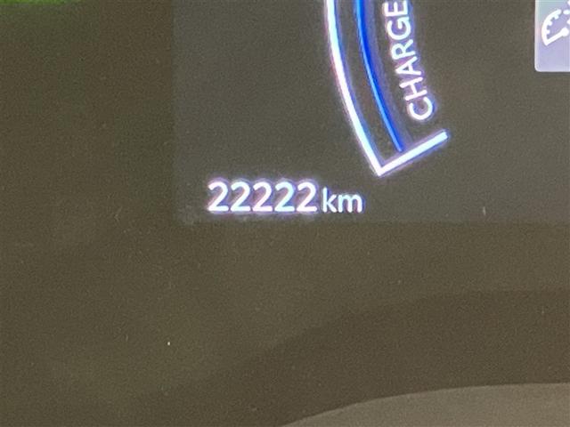 シエンタ ハイブリッドＺ　７人乗り　２３０００キロ　全周囲カメラ　１５００Ｗ給電　　ナビ＆フルセグＴＶ　Ｂｌｕｅｔｏｏｔｈ　ドラレコ　アルミホイール　両側電動スライドドア　ＬＥＤヘッドライト　ブラインドスポットモニター（17枚目）