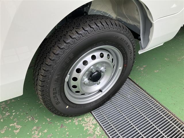 ハイゼットトラック スタンダード　２人乗り　走行４キロ　未使用車　エアコン　パワステ　衝突軽減ブレーキ　踏み間違い防止措置（13枚目）