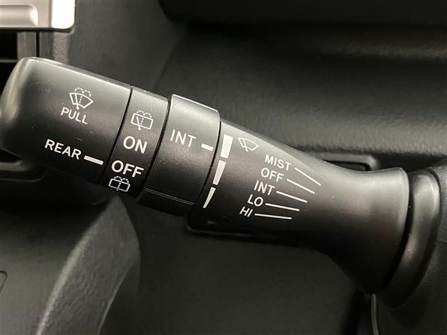 シエンタ Ｇ　クエロ　軽減ブレーキ　両側自動ドア　Ｉストップ　後カメラ　ワンオーナー車　デュアルエアバック　パワーウィンドウ　フルオートエアコン　ＤＶＤ再生可　ウォークスルー　ＬＥＤヘッド　ナビ＆ＴＶ　スマキー　ＶＳＣ（17枚目）