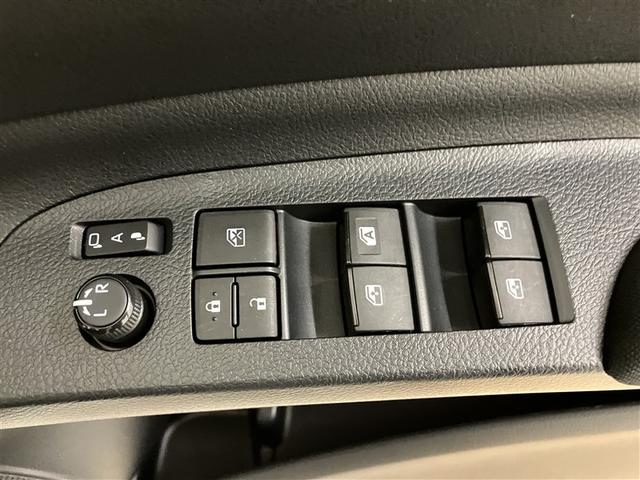 シエンタ Ｇ　クエロ　軽減ブレーキ　両側自動ドア　Ｉストップ　後カメラ　ワンオーナー車　デュアルエアバック　パワーウィンドウ　フルオートエアコン　ＤＶＤ再生可　ウォークスルー　ＬＥＤヘッド　ナビ＆ＴＶ　スマキー　ＶＳＣ（24枚目）
