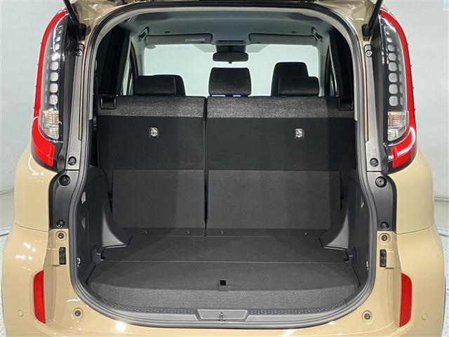 シエンタ ハイブリッドＺ　５人乗り　２１０００キロ　ナビ＆フルセグＴＶ　Ｂｌｕｅｔｏｏｔｈ　全周囲カメラ　１５００Ｗ給電　ブラインドスポットモニター　スマートキー　ドラレコ　ＬＥＤヘッドライト　ワンオーナー　定期点検記録簿（20枚目）