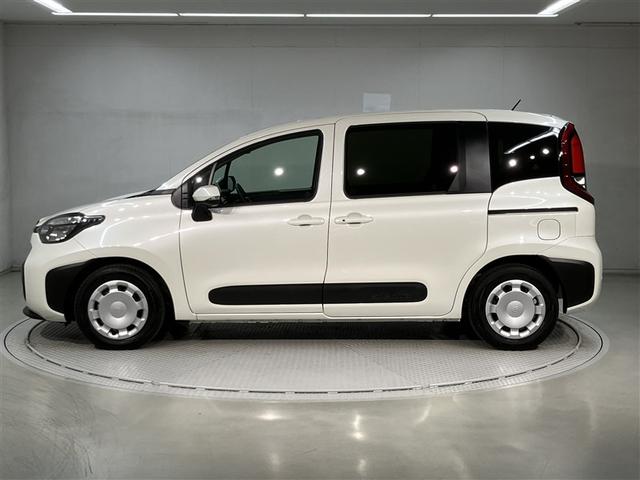 シエンタ Ｇ　７人乗り　６０００キロ　ナビ＆Ｂｌｕｅｔｏｏｔｈ　　ＤＶＤ再生可　ＥＴＣ　ドラレコ　シートヒーター　スマートキー　ＬＥＤヘッドライト　ワンオーナー　定期点検記録簿　両側電動スライドドア　盗難防止装装置（2枚目）