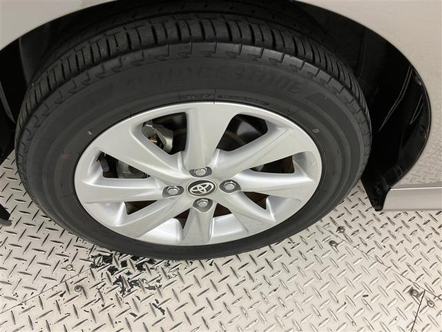 ヤリス ハイブリッドＧ　ＬＥＤライト　アルミホイール　サイドエアバッグ　スマートキ　ナビ　Ｂモニター　ＥＴＣ車載器　横滑り防止装置　クルコン　セキュリティアラーム　メディアプレイヤー接続　ＡＣ１００Ｖ電源　パワステ　ＡＢＳ（39枚目）